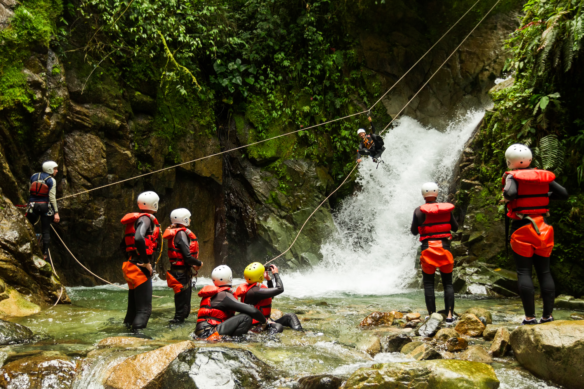 Canyoning slovenia je bilo najboljše darilo, ki sem ga kadarkoli dobila